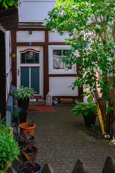 Staré Domy Okraji Žít Marburgu Vstup Zahradu — Stock fotografie