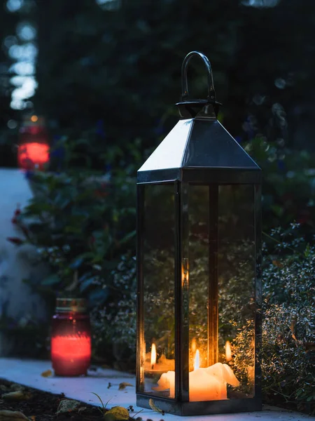 Abendstimmung Grabesruhe Licht Der Lampe — Stockfoto