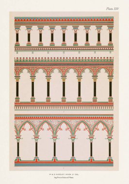 Ortaçağ süsleri. Sütun ve Oyun Salonları.