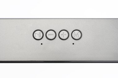 Müzik çalar. Müzik dinle.