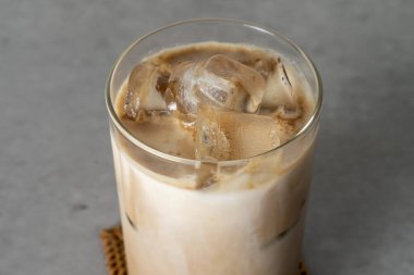 Kahve, latte, mocha, karamel macchiato.