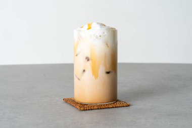 Kahve, latte, mocha, karamel macchiato.