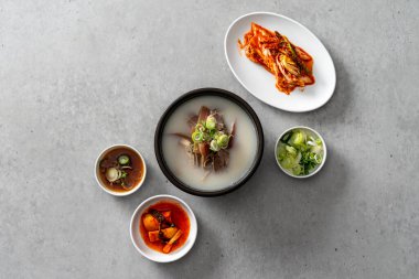 Kore yemeği, sığır kafası gukbap, haşlanmış domuz eti, sığır eti, yukgyejang, meze