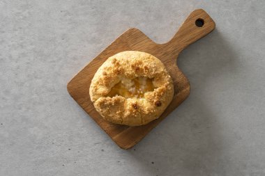 Mısır çörekleri, elma reçeli, çörekler, şeftali reçeli, çikolata, kurabiye, kar tanesi sütü, kek