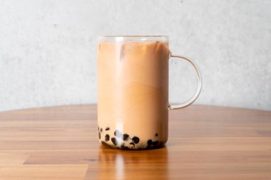 Sütlü çay, sütlü siyah çay, çikolatalı latte, banço, Jeju, mandalina çayı.