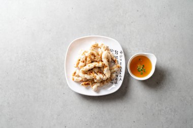 Palbochae Tangsuyuk Samseon Tepsisi Kara Fasulye Eriştesi Kara Fasulye Eriştesi Midye Jlam Jjamppong Çin Mutfağı