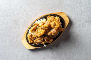 Kore yemeği, biftek, domates spagetti, havyar, sarımsaklı kremalı makarna, fesleğenli spagetti.