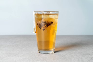 Şeftali, buzlu çay, limon, papatya çayı, puerh çayı, omija çayı, omija, amber çiçeği, nane şekeri, Earl Grey, yeşil çay, espresso, kahve, çay Kore yemeği