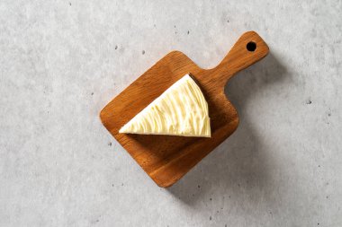 Çilek, dacquoise, terrine, tatlı, pasta, sarımsaklı rusk, sarımsak, rusk, pirzola, ahududu, ahududu