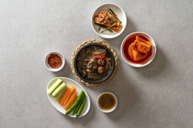 Kore yemeği Biftek Güveci Bulgogi