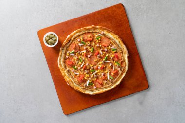 Kore yemeği Cheese God Pizza Pepperoni Pizza Peynirli Pizza Patatesli Pizza