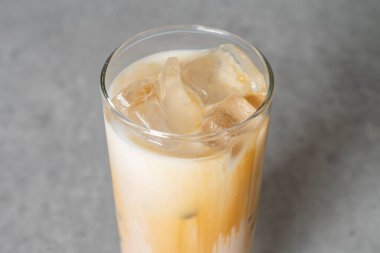 Kore yemeği kremalı latte Matcha Latte Dolce Dolce Dolce Latte yeşil çay Greyfurt Yabanmersini Çileği Çileği Mango Çayı Yoğurt Smoothie