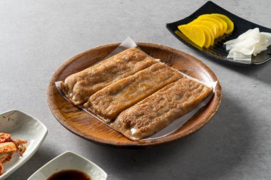 Karabuğday sobası, posta makguksu, karabuğday krepi, büyük hamur köftesi.,