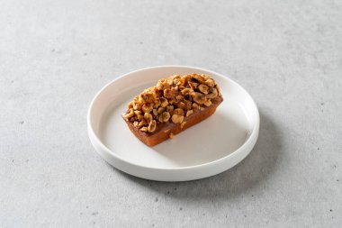 Latte, ice, americano, lemon, ade, ahududu, limon, köpük, kanül, çikolata, kanül, tuz, karamel ve finansör.