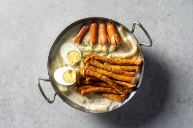 Makarna, Salata, Karides, Taco, Tavuk, Quesadilla, Krema, Kızarmış Pirinç Keki, Kore, Yemek