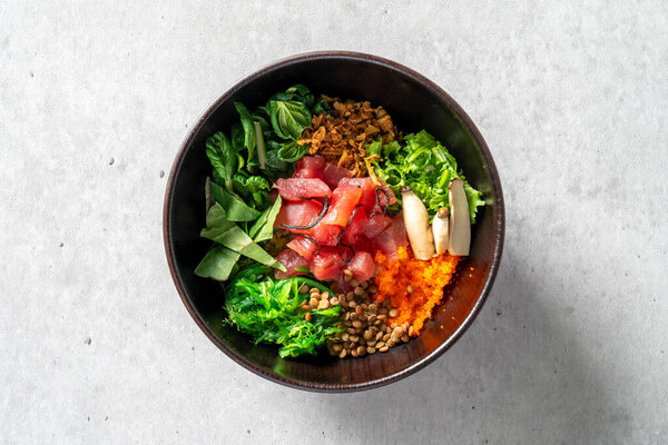 Тунец, тунец, миска, натто, шелковый тофу, сашими из лосося, сашими из тунца