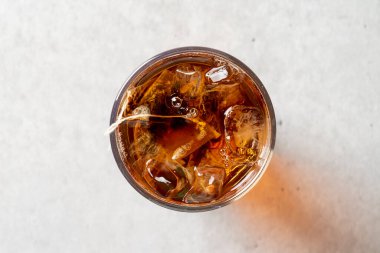 Şeftali, buzlu çay, limon, papatya çayı, puerh çayı, omija çayı, omija, amber çiçeği, nane şekeri, Earl Grey, yeşil çay, espresso, kahve, çay Kore yemeği