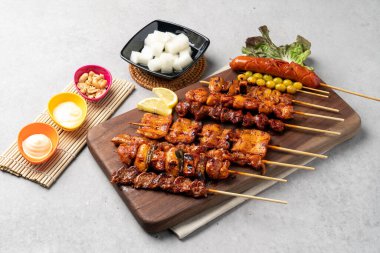 Tteokbokki, şiş, tavuk, tavuk, set, balık keki, oden, kurutulmuş pollack, pollack, tteokgalbi, kısa kaburga, yemek, tava, et, pişirme, yemek, yemek, yemek, sebze, kızartma, kızartma, kızartma, mutfak,