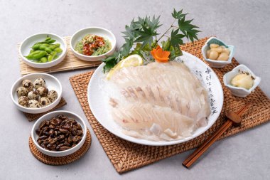 Çiğ balık, çiğ balık, çiğ kaya balığı, meze, soya sosu, wasabi, yemek çubuğu, Japonca, suşi, yemek, akşam yemeği, balık, tabak, somon, et, mutfak, sebze, gurme