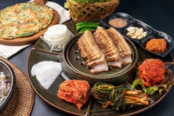 stock image seafood pancake, chive pancake, seafood pancake, tray noodles, side dishes, braised pork, food, meal, dinner, dish, vegetable, soup, healthy, rice, meat, cuisine, bowl, plate, fish, white