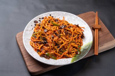 Çin tarzı, Sweet and Sour Pork, Mara Longsha, Mara Tang, Mapa Tofu, Hyangra Daeha, Mala Ssangguo, Eohyang Yukseul, Hyangra Yukseul, yemek, et, yemek, tavuk, akşam yemeği,