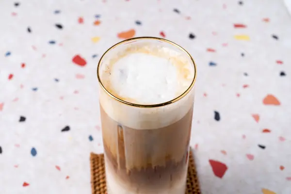 Jolly Pong shake, shake, strawberry latte, latte, rotus latte, black sesame latte, vanilla bean latte, madeleine, butter cones, scones, cafes, coffee, milk, food, breakfast, glass, bread,
