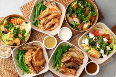 tavuk, biftek, çatal, domuz, hamburger, karides, kombo, üçlü kombinasyon, salata, tavuk göğsü, ricotta, yemek, çorba, sebze, akşam yemeği, et, mutfak, kase, biftek, sebze, sağlıklı, öğle yemeği.