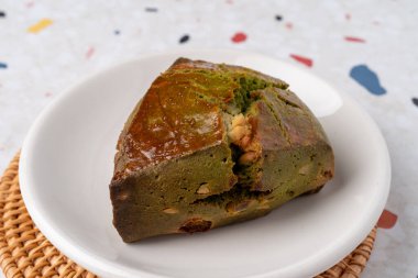 Melow, limonlu kurabiyeler, fesleğenli çörekler, kiraz, vanilyalı, soğuk bira, mantar peyniri, mugwort pound, kek, dondurma, latte, kafe, içecek, yiyecek, et, et, tabak, yemek, akşam yemeği, domuz eti.