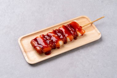 Kasırga, patates, sotteok sotteok, çeşitlendirilmiş, kızarmış, tavuk gangjeong, buğday köftesi, balık keki, sundae, pirinç tteokbokki, fincan pilav, peynir çubuğu, çerez, Kore yemeği, yemek, yemek