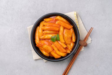 Kasırga, patates, sotteok sotteok, çeşitlendirilmiş, kızarmış, tavuk gangjeong, buğday köftesi, balık keki, sundae, pirinç tteokbokki, fincan pilav, peynir çubuğu, çerez, Kore yemeği, yemek, yemek