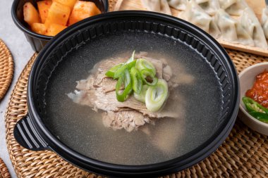 Kore yemeği, sığır eti, sundae çorbası, seolleongtang, Naju, gomtang, sığır eti, sundaeguk, domuz eti, meze, kimchi