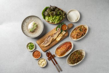 Dondurulmuş Domuz Göbeği Izgara Soğuk Erişte Seti