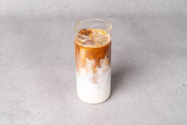 Kore usulü içecek Helsinki Latte kahve