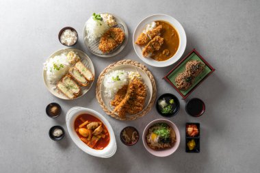 Domuz pirzolası, el yapımı, peynir, balık pirzolası, udon, körili pirinç, meze, karabuğday, domuz filetosu, sığır filetosu