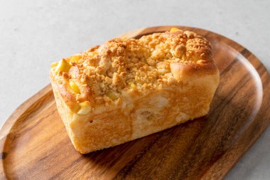 Ekmek, tereyağı, pretzel, panini, castella, krem şanti, yumurta turtası, kamp, incir, çörek, Earl Grey, sade, smore kurabiyesi, ekmek, kestane, limon, madeleine, tatlı fasulye ekmeği, americano, kahve.