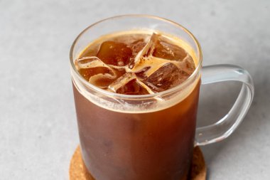 Ekmek, tereyağı, pretzel, panini, castella, krem şanti, yumurta turtası, kamp, incir, çörek, Earl Grey, sade, smore kurabiyesi, ekmek, kestane, limon, madeleine, tatlı fasulye ekmeği, americano, kahve.