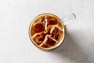 Ekmek, tereyağı, pretzel, panini, castella, krem şanti, yumurta turtası, kamp, incir, çörek, Earl Grey, sade, smore kurabiyesi, ekmek, kestane, limon, madeleine, tatlı fasulye ekmeği, americano, kahve.