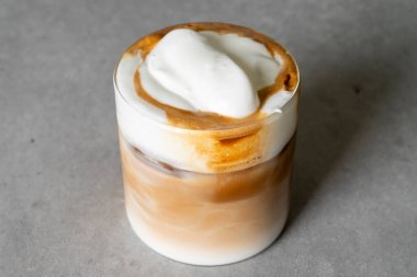 Sarı, Fruta, Cafe, Latte, Choco, Cplash, Sonerty, Daring, Jambong Bor, Harmon, Croiffle, Croissant, Waffle, Americhino, Coffee, Brown Cheese, Ice Cream