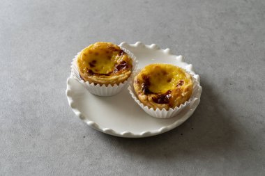 Americano, kahve, buz, siyah susam, latte, ade, nonoş, akasya, gül, çilek, yabanmersini, smoothie, çörek, soda, yumurta turtası, mango, moda meyvesi, limon, kek, çikolata, kurabiye