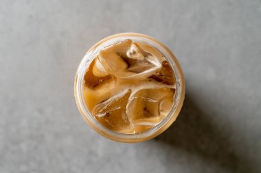 Americano, kahve, buz, siyah susam, latte, ade, nonoş, akasya, gül, çilek, yabanmersini, smoothie, çörek, soda, yumurta turtası, mango, moda meyvesi, limon, kek, çikolata, kurabiye