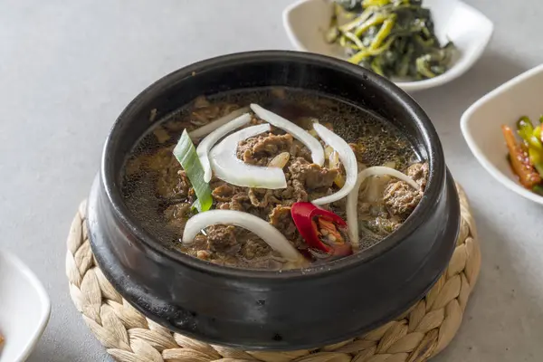 stock image Grilled fish, Korean food, mackerel, kimchi stew, fermented bean paste, earthen pot, mushrooms, hot pot, bulgogi