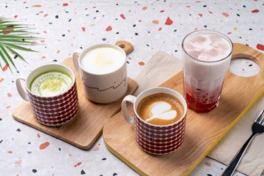 Meyve, salata, beslenme çantası, meyve suyu, brulberry, greyfurt, ananas, limon, mango, moda meyvesi, sandviç, latte, yeşil çay, vanilya, tatlı patates, çilek, el yapımı Cheongbae, zencefil, omija,