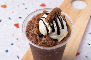 Calua, macchiato, cake, çikolata, krema, castella, limon, ade, çilek, Oreo, shake, dondurma, americano, kahve, ice, cafe