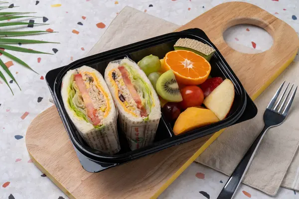 Meyve, salata, beslenme çantası, meyve suyu, brulberry, greyfurt, ananas, limon, mango, moda meyvesi, sandviç, latte, yeşil çay, vanilya, tatlı patates, çilek, el yapımı Cheongbae, zencefil, omija,