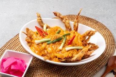 Tayland yemeği, Pad bkz. Yukkung, ananas, kızarmış pirinç, köri, Pad thai kung, Tom Yukkung, limon, tavuk, naiorang, samuray, Pad thai,