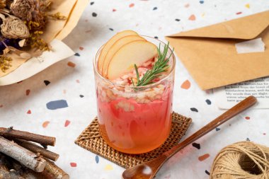 Kafe, çilek, latte, meyve, acido, krema, vanilya, mocha, croiffle, croissant, waffle, elma, limon, levin, kurabiye, kiraz, terrine, kek