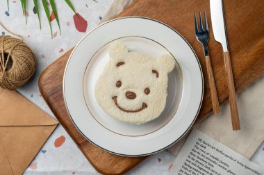 Kafe, çilek, latte, meyve, acido, krema, vanilya, mocha, croiffle, croissant, waffle, elma, limon, levin, kurabiye, kiraz, terrine, kek