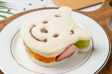 Kafe, çilek, latte, meyve, acido, krema, vanilya, mocha, croiffle, croissant, waffle, elma, limon, levin, kurabiye, kiraz, terrine, kek