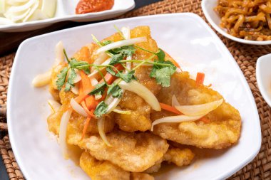 Karışık patlıcan, Çin yemeği, Guobaorou, Honam, karides, kızarmış yemek, meze, jachai, turp, soğan, biber.