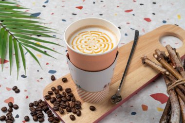 Kahve, kahve, americano, buzlu, karamel, macchiato, latte, çikolata, akçaağaç, croiffle, kruvasan, waffle, Nutella, kahverengi, peynir.